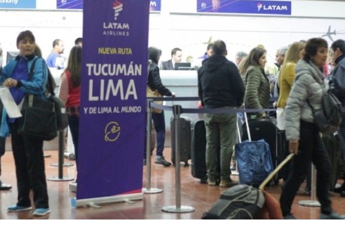 Desde julio, Tucumán-Lima tendrá siete frecuencias semanales
turismo530.com/noticia_amplia…
<a href="/PrensaTucTur/">Institucional Tucumán Turismo</a> @ComunicacionTuc <a href="/SebaGiobellina/">Sebastián Giobellina</a> <a href="/ElenaColombres/">Elena Colombres Garmendia</a> <a href="/camtucuman/">Cámara de Turismo</a> <a href="/tucumanbureau/">Tucuman Bureau</a>