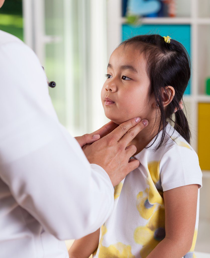 CIDRAP's tweet photo. New studies describe link between #parotitis, #flu https://t.co/1iXOW33zvU #influenza https://t.co/q6rDShgPDM