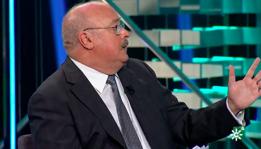 "El debate es muy poliédrico, desde la situación holandesa hasta la de Suecia hay un gran ancho de banda que tenemos que trabajar, a veces el impulso político es imprescindible para temas como este", declaraciones de #EduardoPeralta director del @ideal_granadaen <a href="/canalsur/">CanalSur</a>