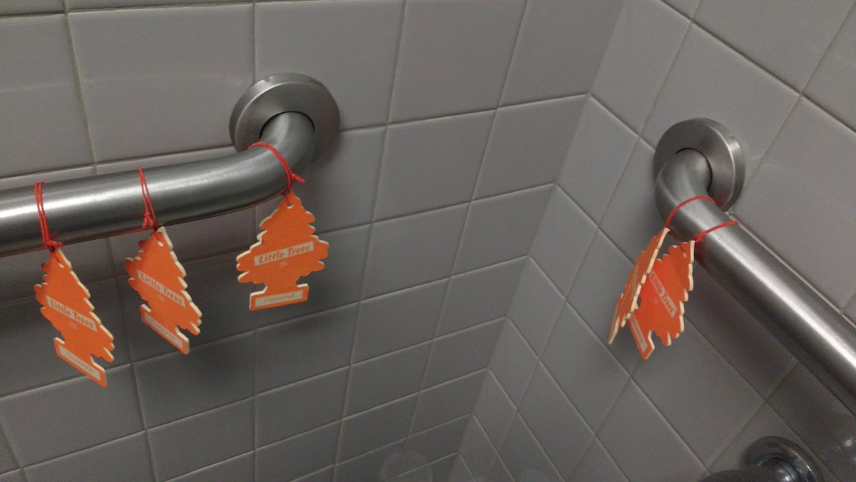 Russell Scamander tweet media