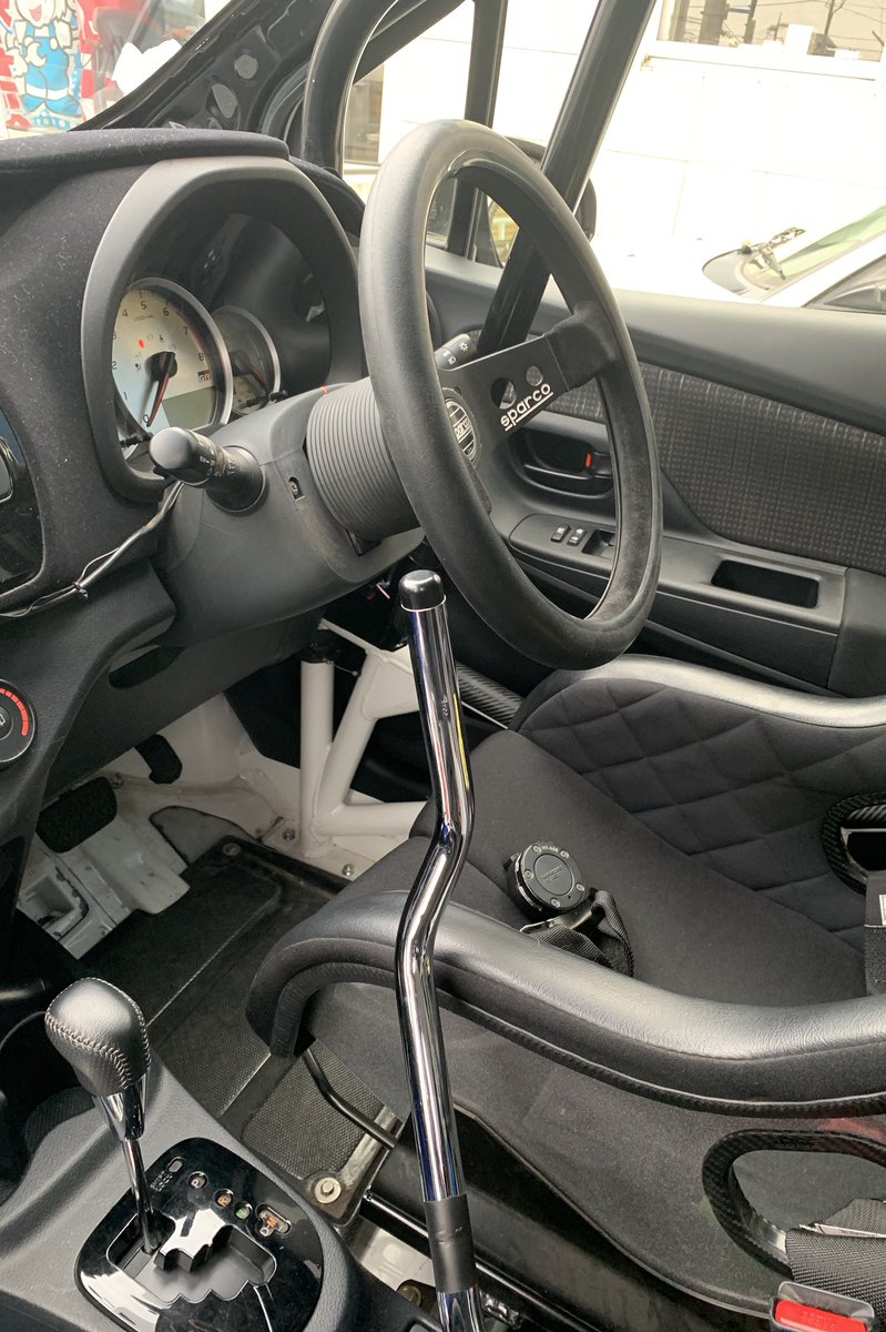 Wellpine Motorsport Official Ar Twitter ひさびさにヴィッツcvt見たら サイドブレーキ延長されてた カッコイイ Wellpine Motorsport Official Ar Twitter ひさびさにヴィッツcvt見たら サイドブレーキ延長されてた カッコイイ