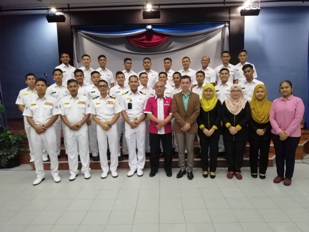 Bandsman Intake 214, 215 &amp; 216 successfully registered for Diploma of Music TLDM-ASWARA
<a href="/tldm_rasmi/">Royal Malaysian Navy</a> 
@MPPL_TLDM 
<a href="/reza_azeranil63/">reza</a> 
<a href="/imtkhalid/">Khalid bin Jaafar</a>
<a href="/myagrosli/">Rosli Abd Ghani</a>
<a href="/jamaludinsairi/">Jamaludin Hj Sairi</a>