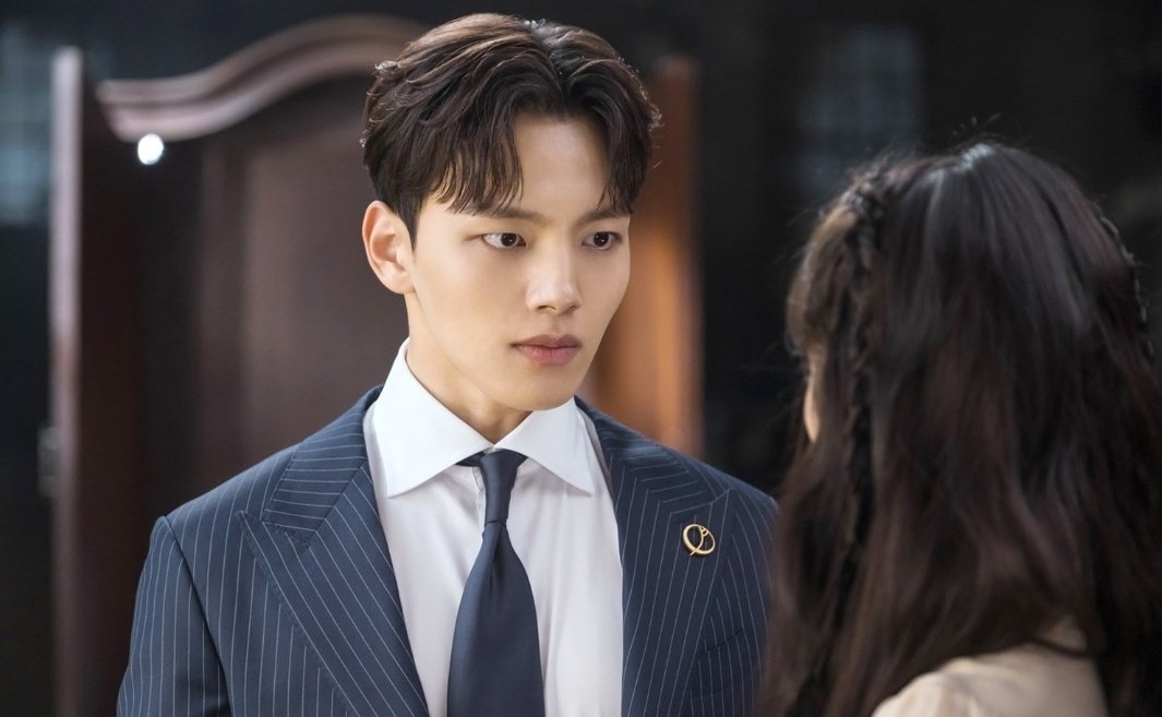 Хван чан сон винченцо. Ё чан гю. Чан гу. Чан гу. Чан гу.