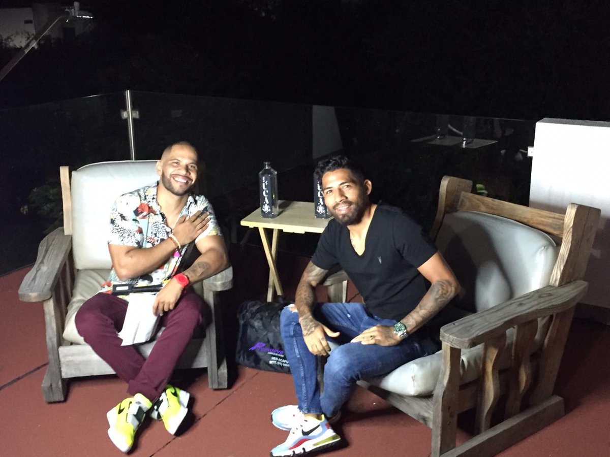 El Efecto del Gurú 😎🙏🏾.

Doblete de <a href="/JavierAquino7/">Javier Aquino</a> 😉. Gracias por la confianza. Quién es el siguiente que debería venir a la #GurúSilla 🤔