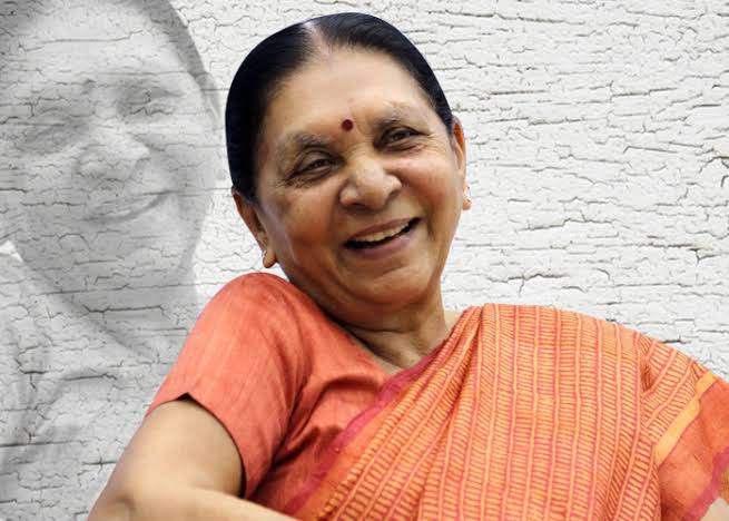 AnupriyaSPatel's tweet image. 💐बधाई 💐
एक वरिष्ठ एवं अनुभवी राजनेत्री, जनहितों के प्रति अत्यन्त संवेदनशील गुजरात की पूर्व मुख्यमंत्री, महिला शक्ति की प्रतीक आदरणीय @anandibenpatel जी को उत्तर प्रदेश का राज्यपाल बनाये जाने पर उन्हें हार्दिक बधाई। आपके असीमित अनुभवों से प्रदेश विकास की ऊंचाइयों तक पहुंचेगा।