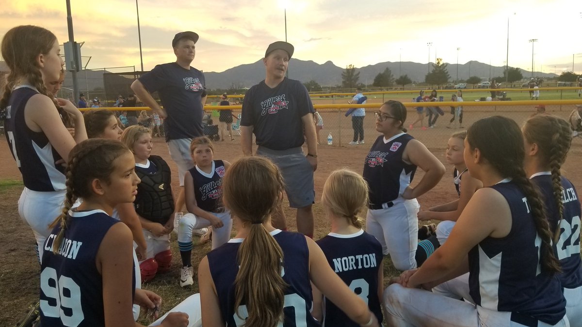 AZPreps365Skoda's tweet photo. Championship Sunday about 12 hours away.
Gilbert 9-11 All-Star softball team playing Flagstaff for AZ state title. @LittleLeague #Softball @GilbertYourTown #GSLL #Family @AZPreps365 #azhs https://t.co/6gsQljkUwU