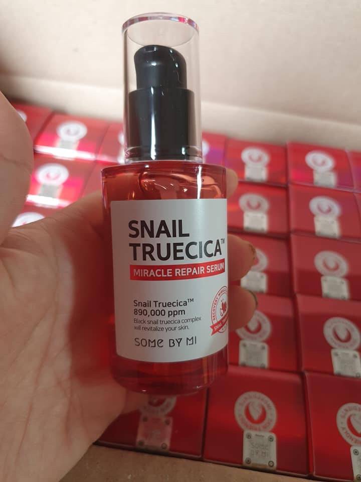 Orderme_plz's tweet image. SOME BY MI : SNAIL TRUECICA REPAIR SERUM  ปริมาณ 50มล
เซรั่มเมือกหอยทากสีดำ ช่วยรักษาผิวที่อ่อนโยน และฟื้นฟูผิวให้สามารถสร้างเซลล์ผิวใหม่ได้ด้วยตัวเอง เติมเต็มหลุมสิว และลดเลือนรอยแผลเป็นต่างๆ 
590฿ รวมส่ง ลทบ
#somebymi
