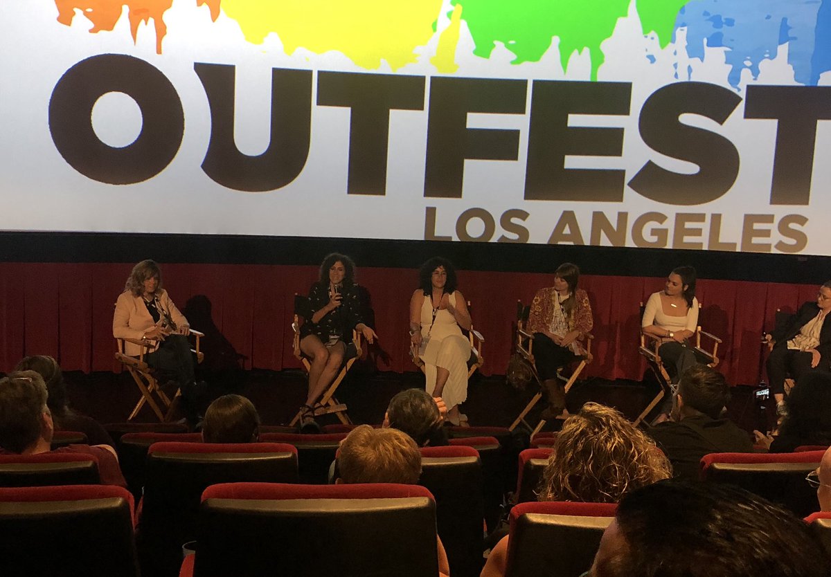 martinejoelle's tweet image. #QueeringTheScript is a heartfelt, hopeful and passionate documentary on the narratives of queer women that enrich our lives on+ off screen. Must-see! Congrats @GabrielleZilkha @StephInTeevee and team. The best panel! 🙏🏾✨

 #OwnVoices #odaat #ShipIt #TheLWordGenerationQ #LGBT