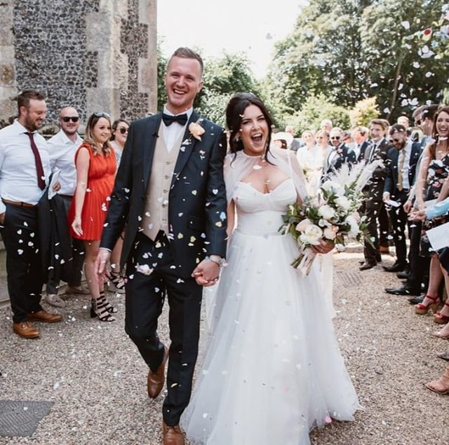 lukehayden23's tweet photo. It took the editors of the first Oxford English Dictionary five years to reach the word "ant."⁠
.⁠
.⁠
.⁠
.⁠
.⁠
#londonweddingphotographer #wdofficial #londonwedding #loveauthentic #loveintentionally #weddinginspo #thatsdarling #heyheyhellomay #f… https://t.co/X1oAhWkWYZ https://t.co/UjU1b9xQSY