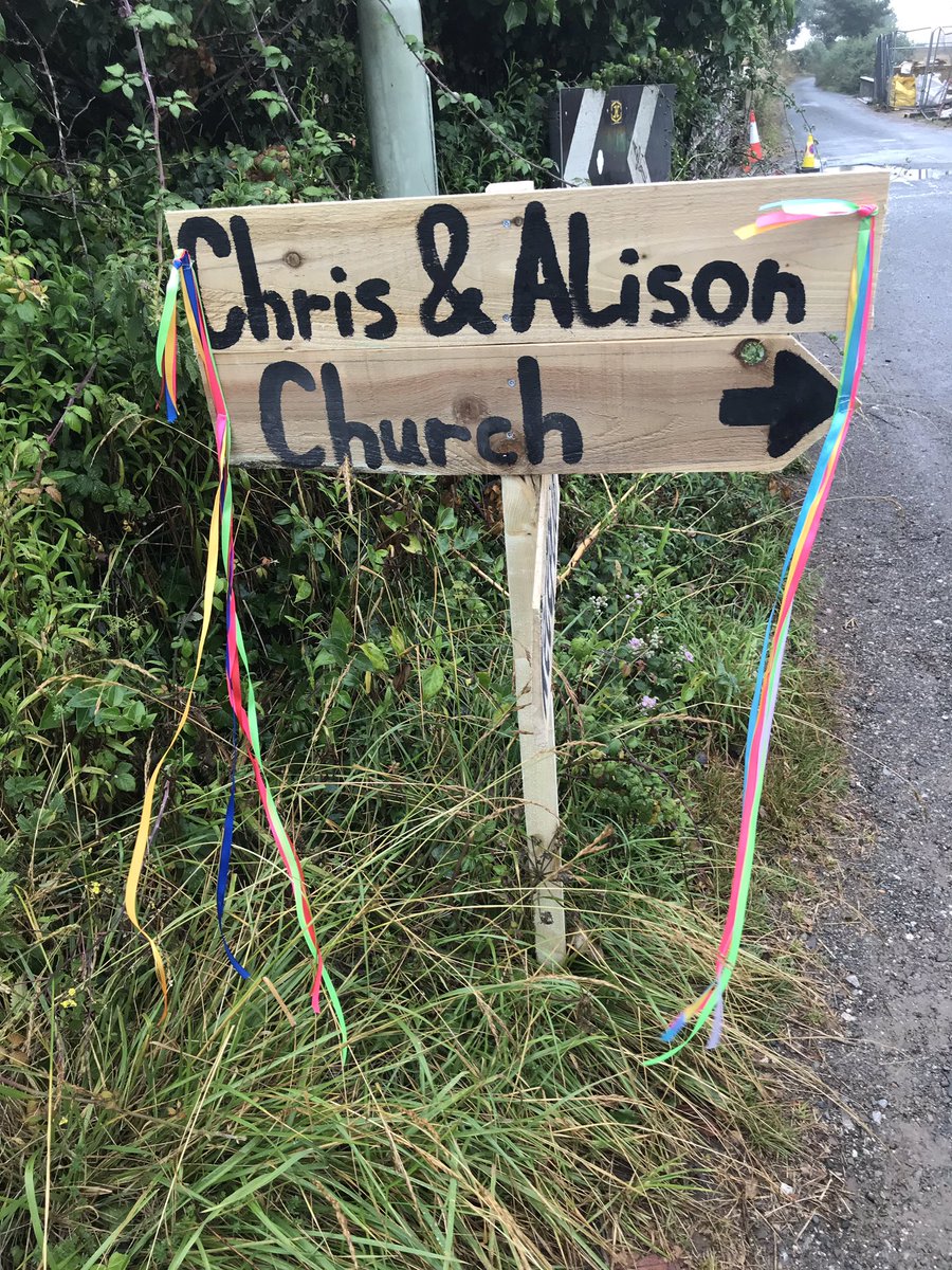 sandra_pearce's tweet photo. The new Mr &amp;Mrs Pearce. Wembury. 20 July 2019. And my finished cake. Fab day and very proud mum. What a lovely couple. https://t.co/aukHAVswFa