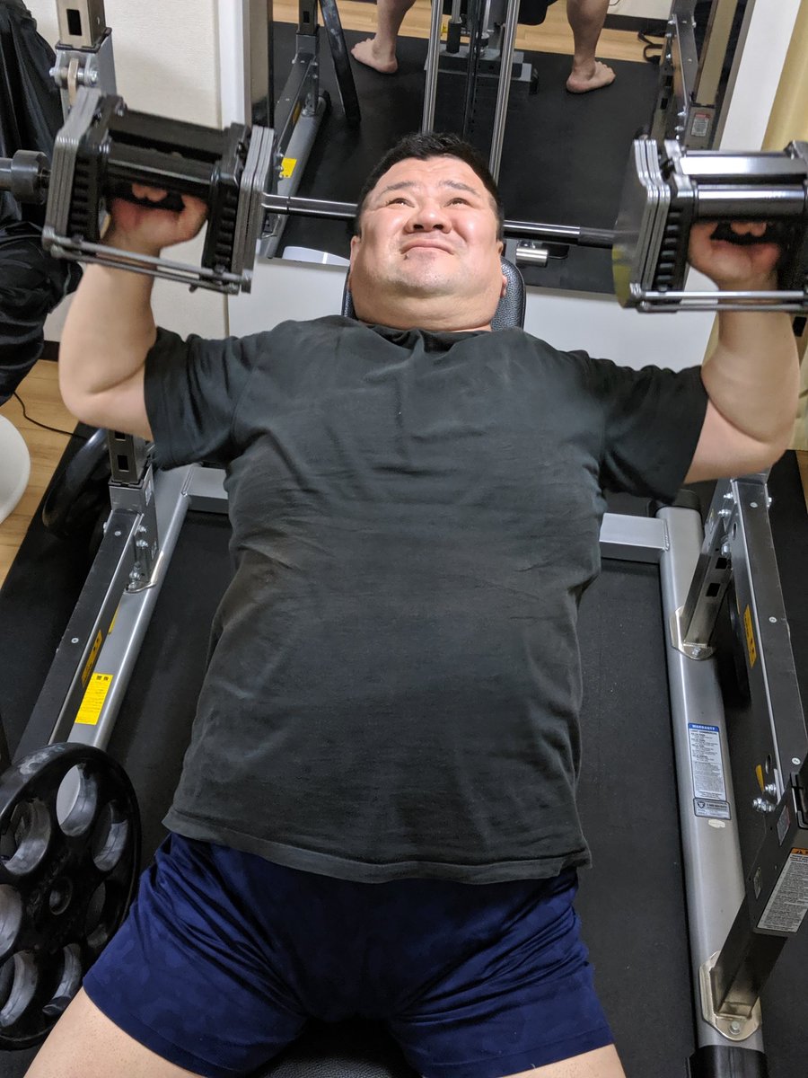 スモプロ در توییتر 8 18駿馬魂の三番勝負のために若天狼は今日もトレーニングに励んでおります どこからでもかかってこい お相撲さんプロモーションズ