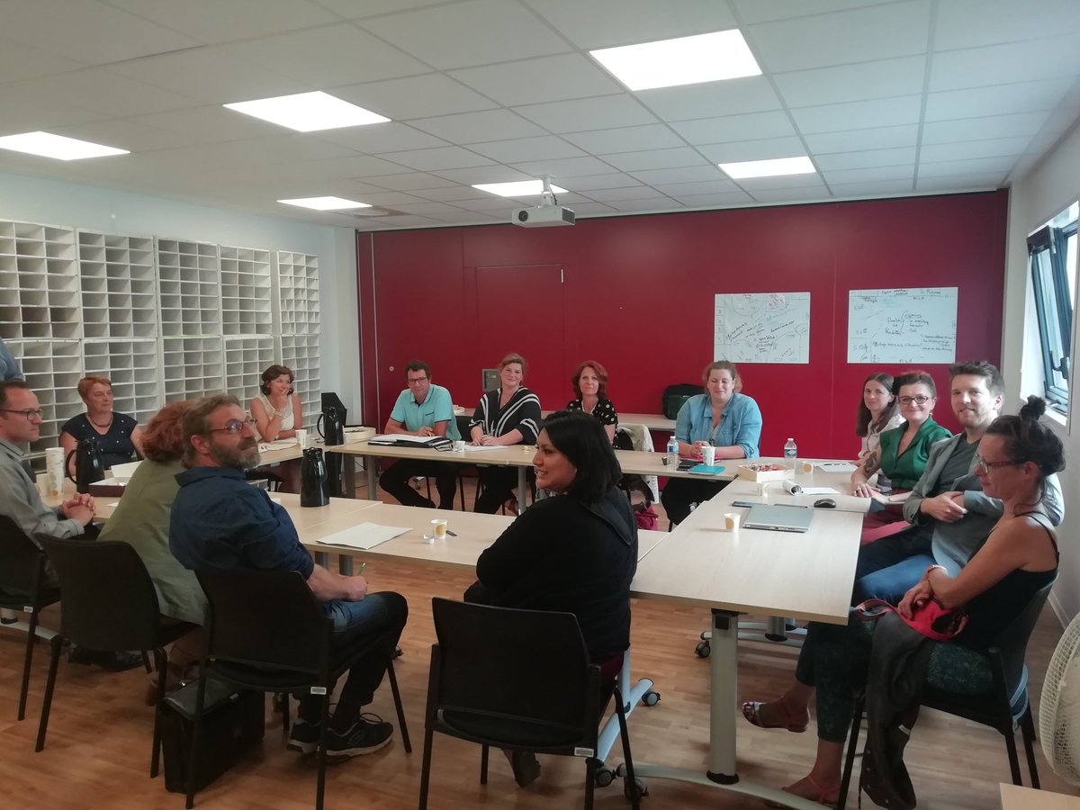 LOUMARUCHOT's tweet photo. Comment optimiser la satisfaction entreprises/partenaires et demandeurs d'emploi, voici l'objet de notre groupe de travail.
Renforcer la collaboration.
Agence de demain. Merci à
#SmartCity #sempertrans
#uniscité #emmausconnect
#fideirh #poleemploibethune
#villedebethune https://t.co/ylnBkExfLX