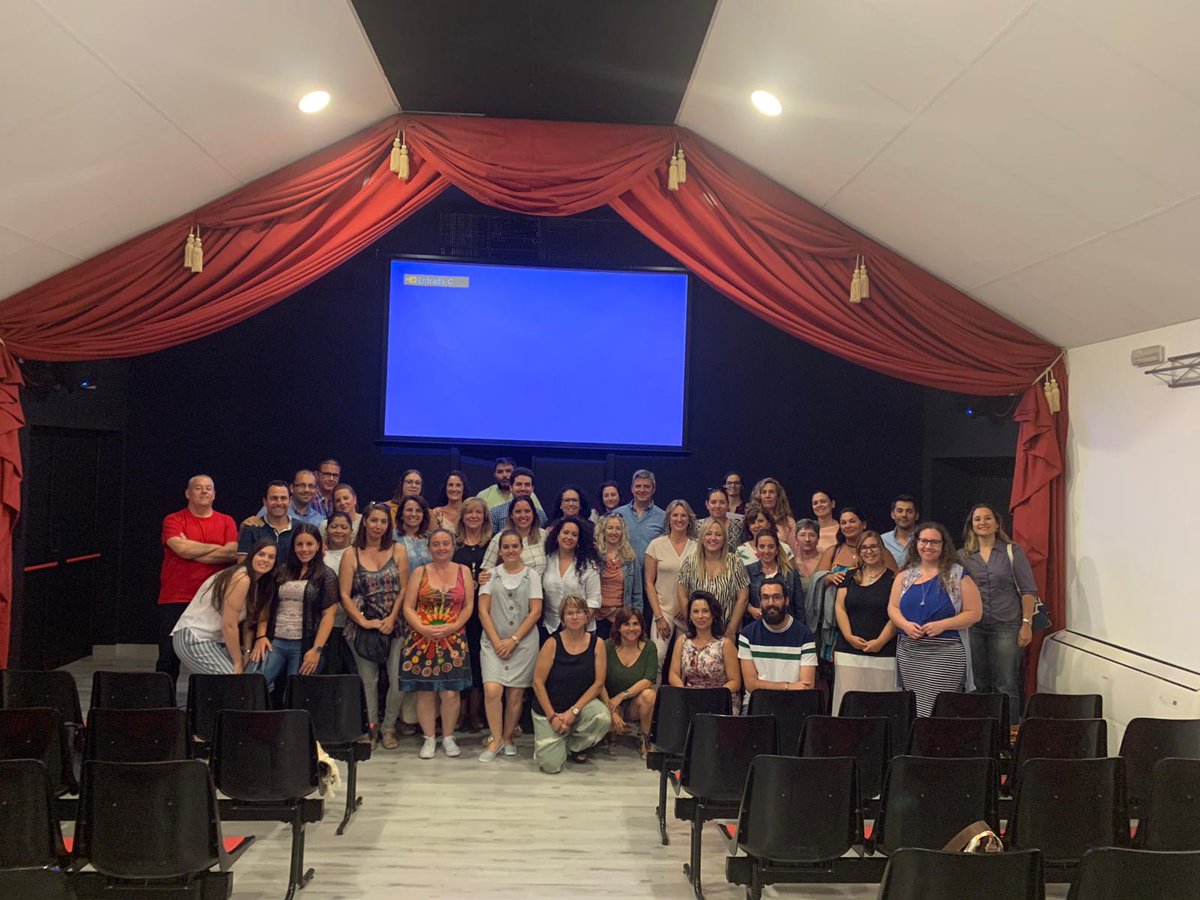 LanzaderaArcos's tweet photo. Esta semana tuvimos un encuentro con @Randstad_Empleo y @CADIZONLINESC en #Sanlúcar. Las lanzaderas de Cádiz nos reunimos una vez más para seguir creciendo. #empleo #todosauna

@Lanzaderas_EES @fundacionTef @FundacionSMLRPH https://t.co/rC1nVVNePT