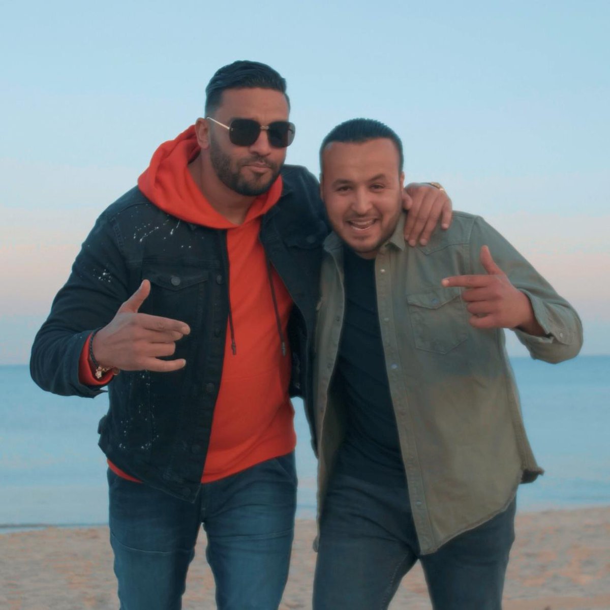 1M de vues pour “Loin des yeux” avec <a href="/thisizbalti1/">BALTI - BALTIROSHIMA</a> MERCI À TOUS 🙏♥️ Continuez de partager 👐

youtube.com/watch?v=HytpRF…