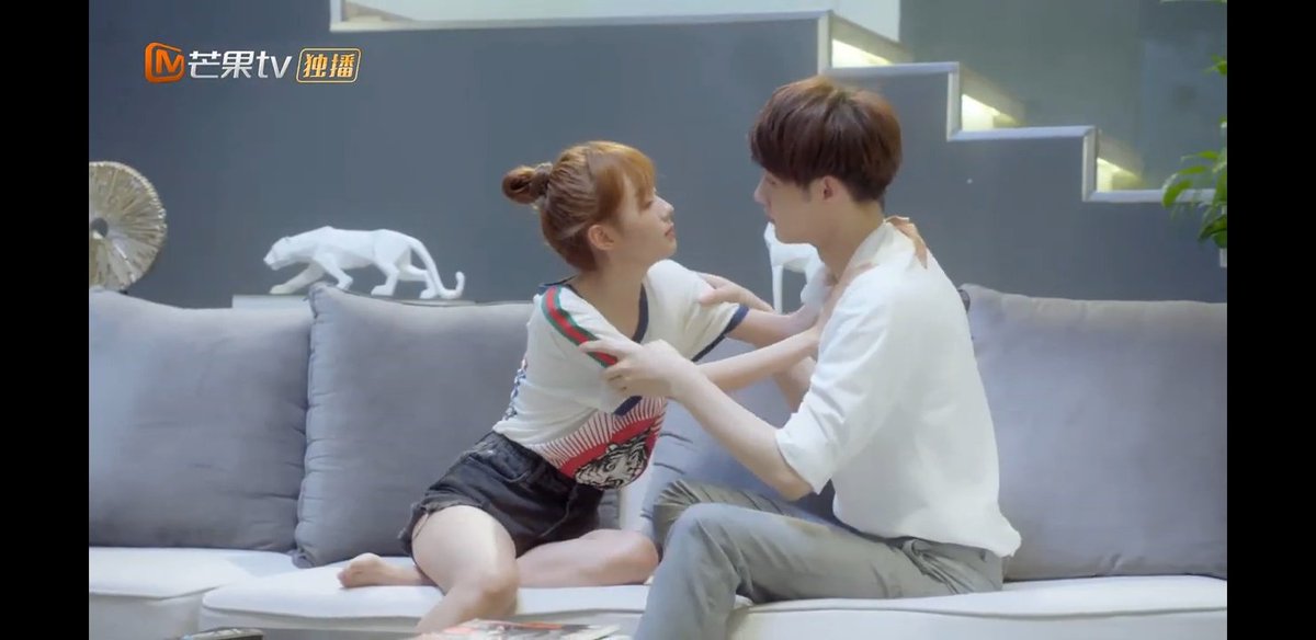 Huhhhmmmmm's tweet photo. พระเอกนางเอกเมาละนัวร์กันมาก
ตลกกกกกกกกก🤣🤦🏽♀️ #Theemergenceoffirstlove https://t.co/b3a4WtnJu1
