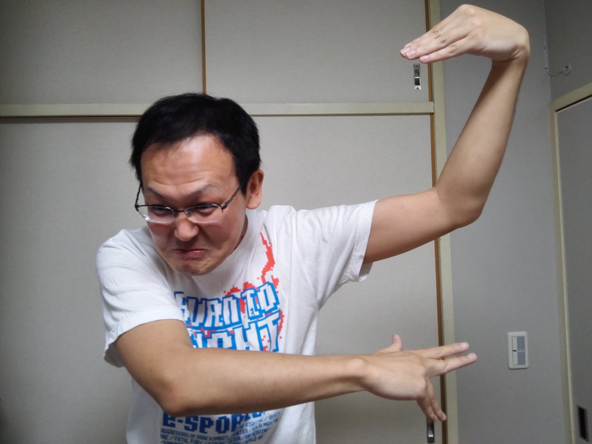 score33333's tweet photo. 紅丸ポーズは筋が切れそうですね😤
#KOFchallenge https://t.co/zmOgf0srKx