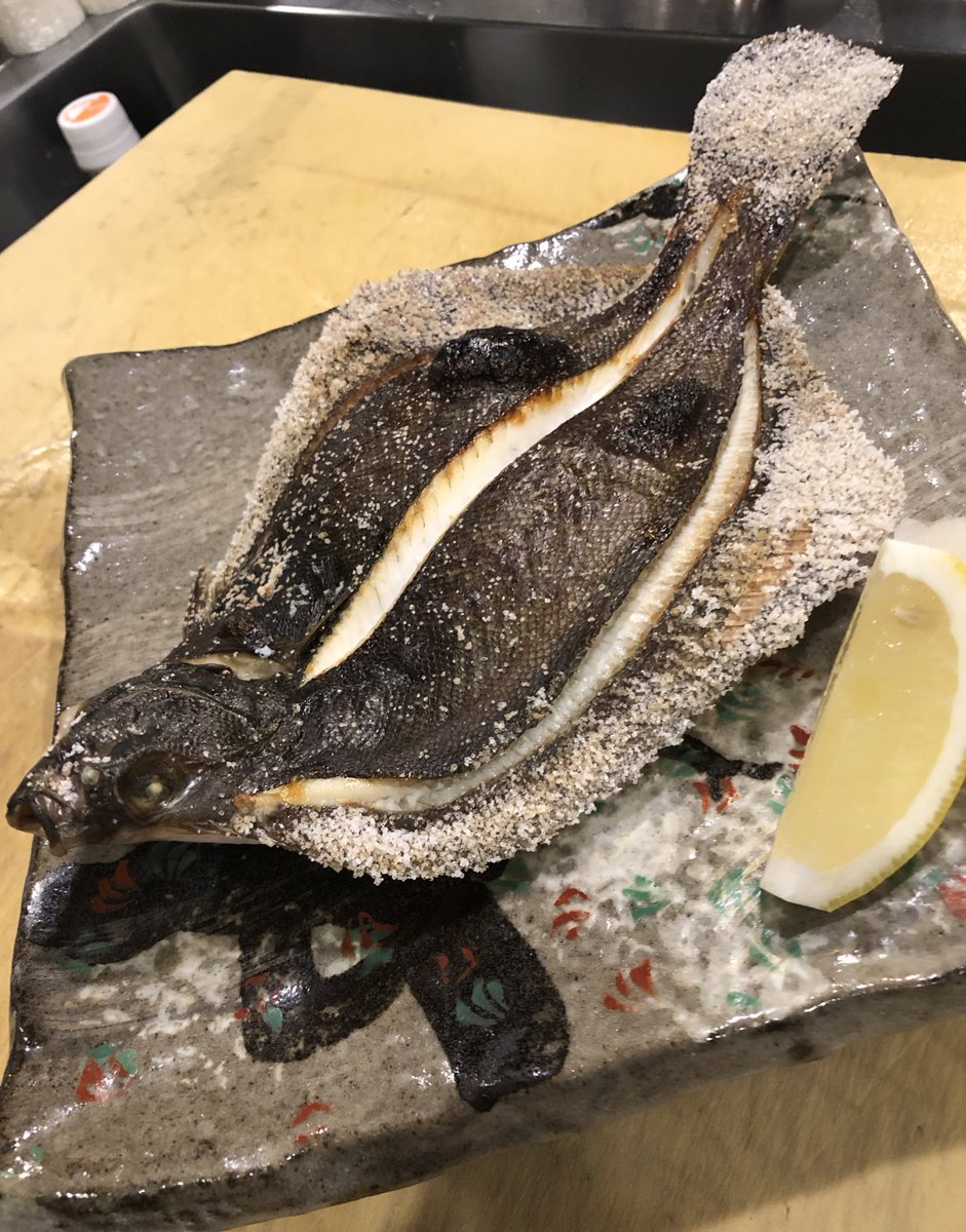 ট ইট র 直木 本日のおすすめ 高砂牛ハラミ焼 牛レバー串焼き 刺身三点盛 メジマグロ アジ イサキ 炙り太刀魚 黒バイ貝 の醤油煮 みょうがとあげとしらす和え 焼きなす 冷やしトマトのガリ掛け あん肝 トロレバーオイル漬け 砂肝の冷やしコンフィ