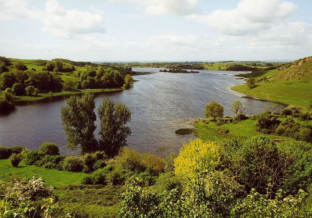 Gerald/Garrett Teutonic German origins, "rule of the spear"! Introduced by Anglo-Normans esp Fitzgerlads. Gerald, 3rd Earl of Desmond (d 1398) believed to have magical powers; climb into bottle or shape-shift into bird! Sleeping at bottom of Lough Gur waiting to return from dead!