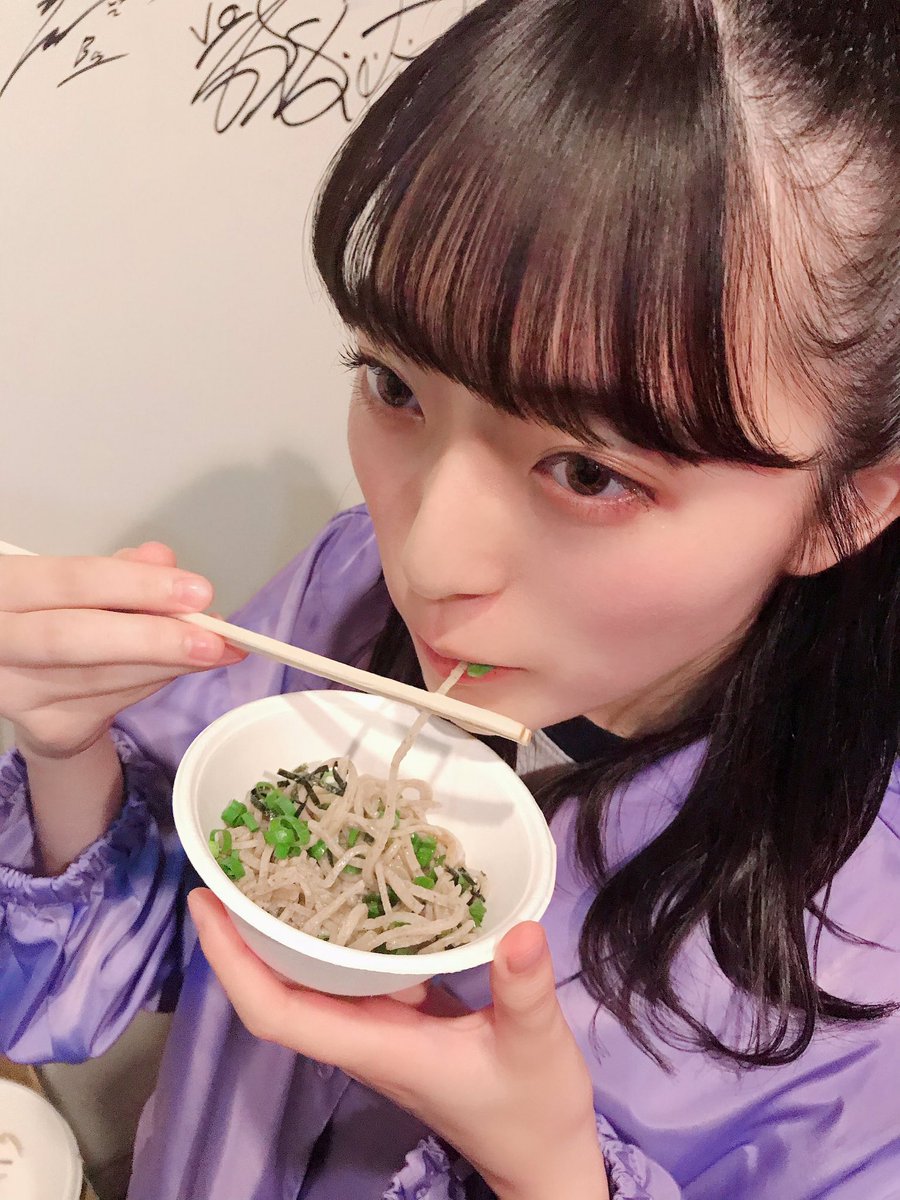 Stu48 出雲そばを 堪能中のみちゅ 今日は島根県で 初めての課外活動公演です Stu48 今村美月 出雲そば