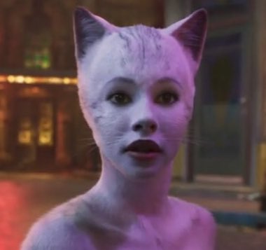 AlannaBennett's tweet image. I’m sorry just one more Cats tweet tonight:

I like to imagine they pitched a big game with the “fur tech” and believed in themselves and then realized halfway through they just couldn’t fucking do it and panicked and now here we are