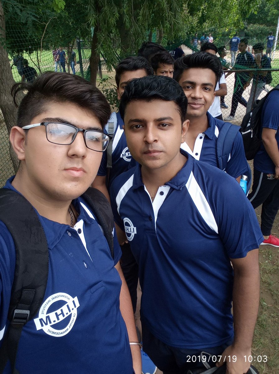 AryanMa50851416's tweet photo. #fun
#sportsday 
#IIHMSTUDENTS of delhi https://t.co/3rcE5wqr9C