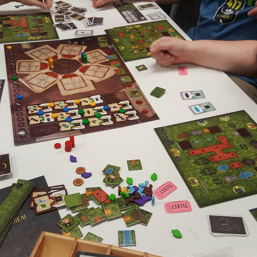 MoonCityCon's tweet photo. The #417Gamers had around 30 people out to play games at Thursday Game Night at the #FLGS @mguinc
If you are in the Springfield MO area, come play some games with the #417Gamers
#BoardGames
#MetaGames
#TuesdayGameNight https://t.co/YJI6Ak1H7G