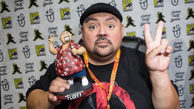 I will be taking pics and signing at <a href="/Comic_Con/">Comic-Con International</a> all weekend at the <a href="/collectsideshow/">Sideshow Collectibles</a> booth between 12-4pm. NO CHARGE for pics or autographs 😃