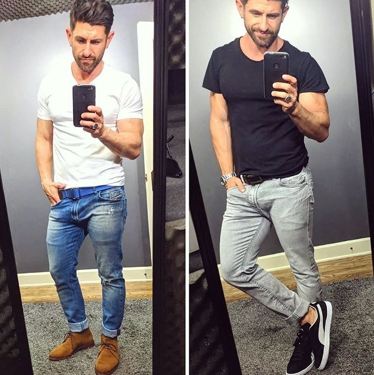 alphamimage's tweet photo. Here's another for you. I love keeping it simple with a tee-shirt and jeans. But which do you like better:
Left -or- Right? #alphamimage #mensstyle #mensfashion https://t.co/dsqB99vCfi