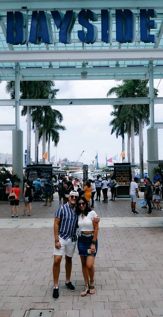 Aldairtherivera's tweet photo. Birthday Vacay in the 305 w/ my day 1 friendss๐๐ด๐ #LAInMiami #Summer2k19 https://t.co/HJeRTqHnzs
