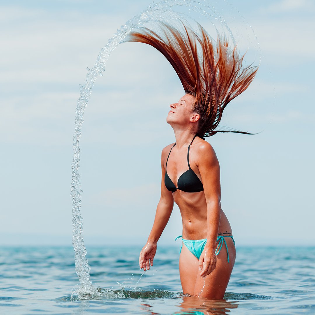 CoinaPhoto's tweet photo. "Young woman playing with water in the sea" by Marjan Apostolovic #PhotoOfTheDay #photography #POTD
See more: https://t.co/meNs6GB9YL https://t.co/8GTxHOc8Kc