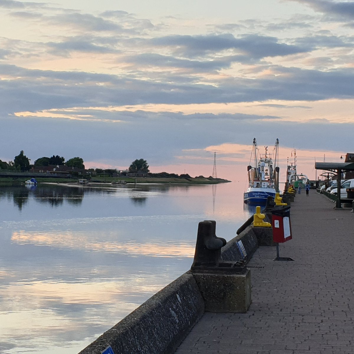 A few photos from along the Quay in Kings Lynn last night #lovekingslynn  😊