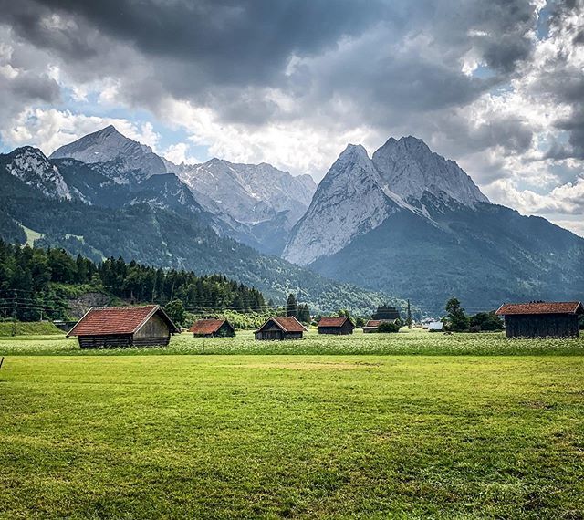 UShouldGoHere's tweet photo. Uhnd zen, after landing I did a little hour and a half jaunt down to the Garmisch-Partenkirchen area of Southern Bavaria for an  easy stop before moving on to Italy. 
Didn’t need to, really. It’s only a quick three hours to the Dolomites, but I flew over… https://t.co/wVLUNgEp4M https://t.co/cQw9UmUALB