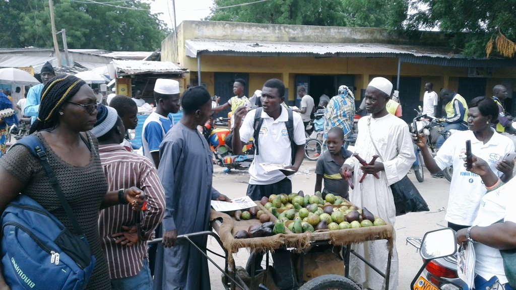 abdouramam's tweet photo. Campagne de sensibilisation 
Gourvenance locale : entre le suivi participatifs et redevabilité. 
#JeMengage 
@Voix2Paix 
@EqualAccessCmr https://t.co/ciXGmjN3ao
