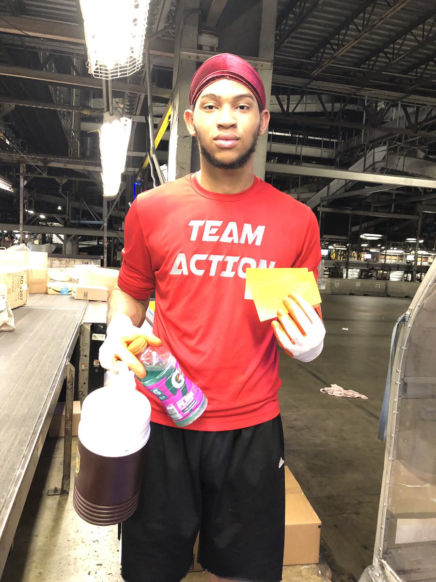 Great job to PHL TWI Secondary 3 Orange/Brown employee Ishmere Satchell on staying hydrated and load quality during this heat!! And just being a very hard worker! #only17 #keys2mysafety <a href="/BrownDenelle/">Denelle Brown</a> <a href="/HayesUps/">UPS Aliyah Hayes</a> <a href="/LaurenCarroll44/">Lauren Carroll</a> <a href="/JohnEitel2/">John Eitel</a>