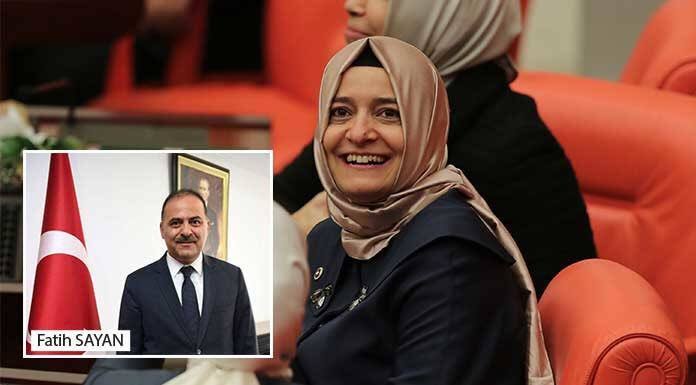 kacsaatolduson's tweet photo. Tımarhaneden sıradan bir gün; Fatma Betül Sayan'ın kardeşi hem BTK'da görevli hem de BTK'nin denetlediği Türk Telekom'da görevli yani Telekom'u teftişe giderse karşısında kendisini bulacak. https://t.co/17d3bcYXL3