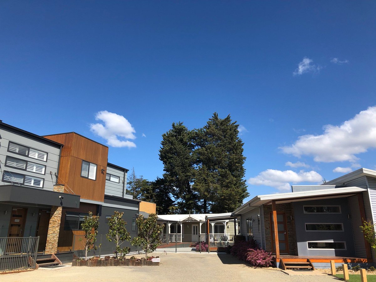 ToddDevineHomes's tweet photo. DON'T FORGET! We are open 10am - 4pm every Saturday. Come down and tour our display homes!
#grannyflats #transportablehomes #holidaycabins #grannyflatsmelbourne #relocatable https://t.co/e0CL5lRmir