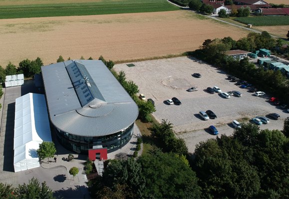 captron_de's tweet photo. Wir sind auf Wachstumskurs: Am 12. Juli 2019 setzten wir den Spatenstich für ein neues Gebäude, direkt neben unserem deutschen Hauptsitz.

Mehr dazu finden Sie auf https://t.co/3lEFbZKUyc https://t.co/V2zlAy79ZD