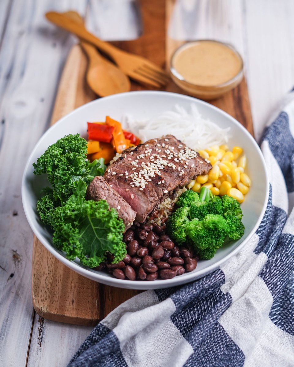 SaladStopID's tweet photo. Kale and broccoli, two of the ultimate superfoods meet sous-vide sirloin steak and more healthy ingredients in our great-tasting Rodeo Drive warm protein bowl. Enjoy it while it’s hot!
#saladstop #eatwideawake #trustfoodagain #eatfortheplanet https://t.co/51mnw1m3g3