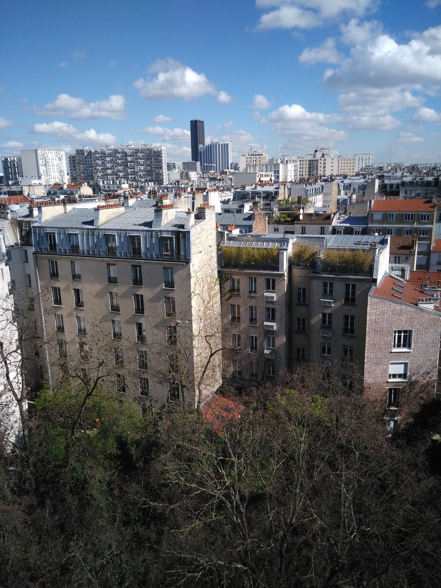 AUGEREAU47's tweet photo. #immobilier les crédits à 25 ans font la course en tête. Retour des primo-accédants.  @pap_fr #ObservatoireCreditLogement https://t.co/j2ALdalj8O
