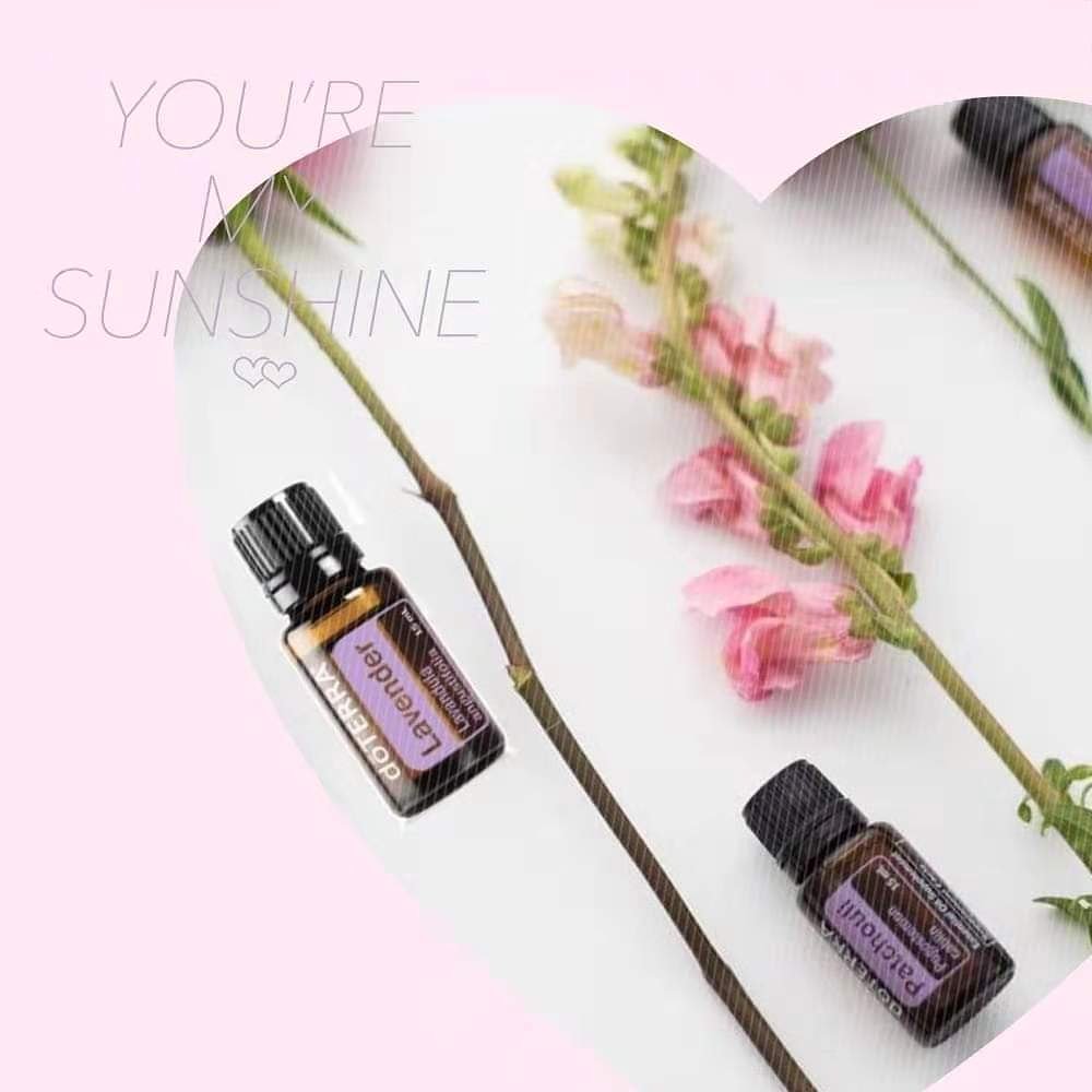 TheOilLover's tweet photo. Apply the lavender oil to a minor burn helps the skin returns to normal. If you burned by the hot water or surface. Apply some lavender oil on the burned area, it helps.

Visit Here: https://t.co/tWnB6XPAj1

#TheOilLover #EssentialOil #doterra #Lavender #burn https://t.co/IgxrdVTsYv