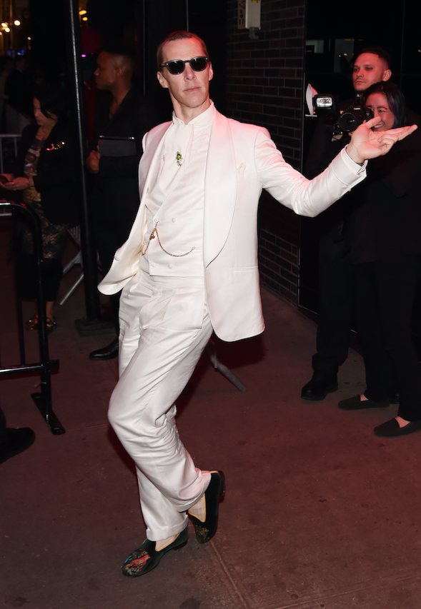 EsquireUK's tweet photo. Happy Birthday #BenedictCumberbatch. It's time to party 🎉 https://t.co/SGlrjLdOHR