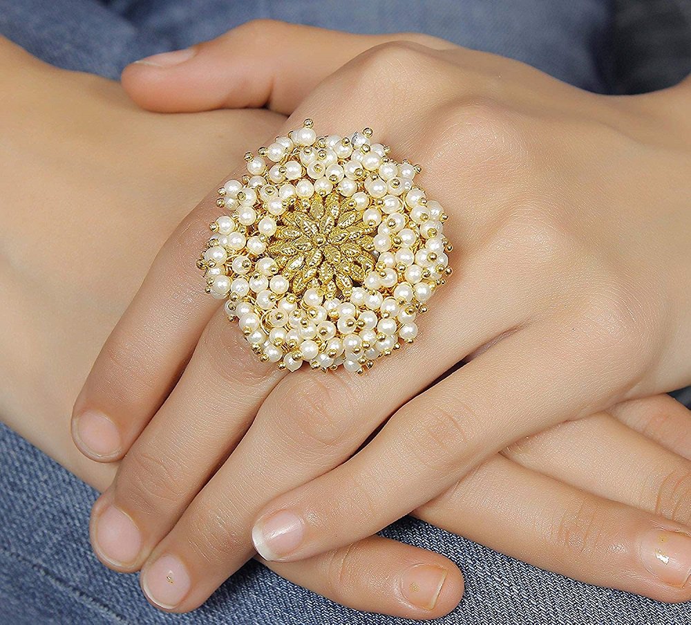 trendbux's tweet photo. Lightweight Adjustable Designer Gold Plated Faux Pearl Polki Finger Ring For Women &amp; Girls That Gives You Beautiful &amp; Elegant Look.
Available at @trendbux 
Hurry Up!
Get More Detail &amp; Shop Now: https://t.co/Q907CEpAab
#trendbux #rings #jewelry #fashion #jewellery #ring #love https://t.co/cHiaw7kHYP