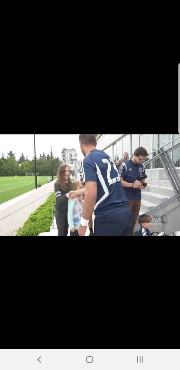 BigRadiuk's tweet image. When I was in Journo school this is not how I expected to make my debut on TV #cameraguy