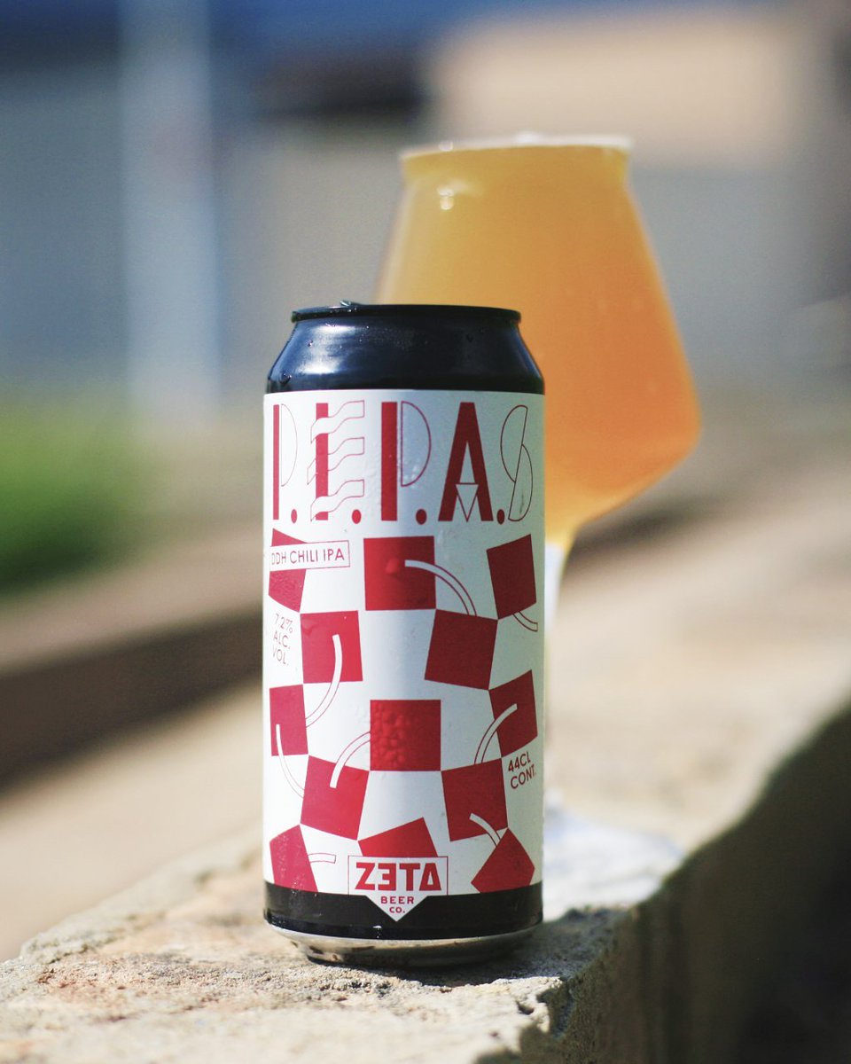 Malta Golden Promise. Adiciones escalonadas de Citra y Mosaic. Una pizca de chiles Fatalii en el hervido. 7.2%ABV de estructura y contundencia. PEPAS es una receta subversiva, como la Ruta, con un punto picante que juega la misma liga que los estupefacientes. #DestroySeries