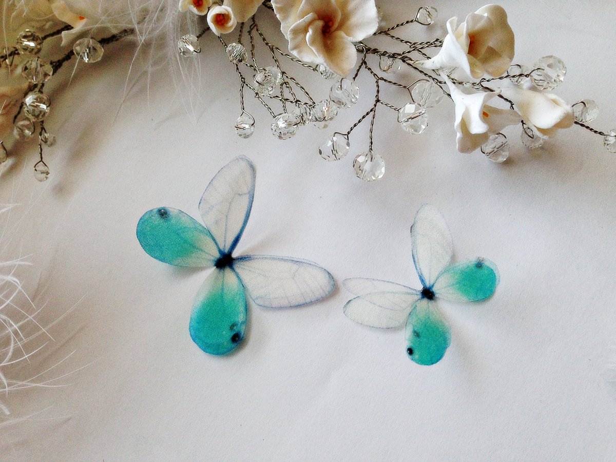 SilkWorkshop's tweet photo. ❤️
#silkbutterfly #silkbutterflies #AlinaZadorozhna #АлинаЗадорожная #lunamoth #butterflyearrings #butterflyhairclip #украшенияизбабочек #шелковыебабочки #украшенияизкрыльевбабочек #butterflywingsjewelry #butterflyring https://t.co/yzVfmj8pfA