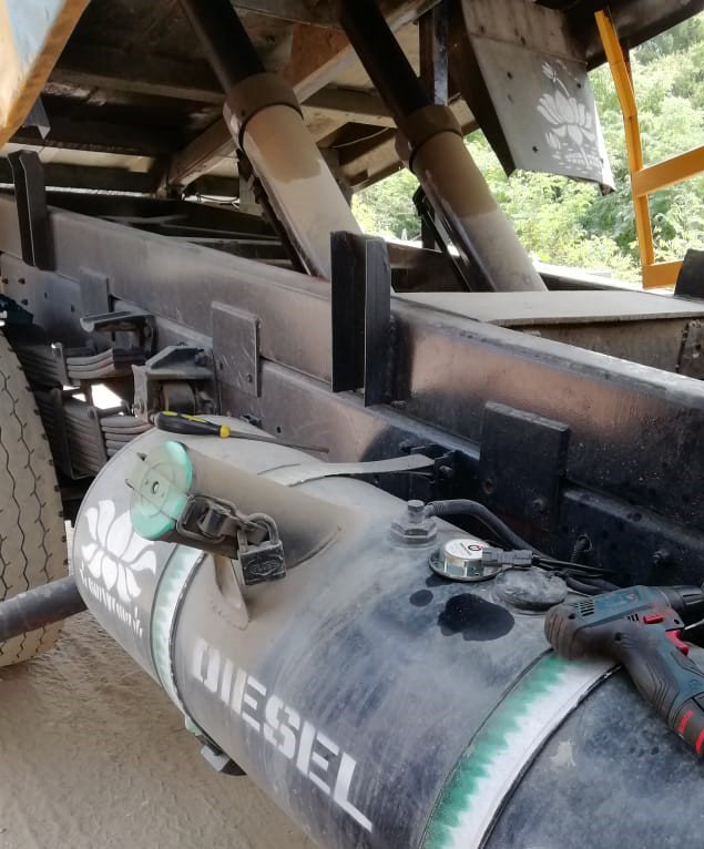 magivatech's tweet photo. We have successfully installed 13 Fuel Monitoring System And 13 GPS Device  in Konkan Aggregates vehicles at shoolagiri. Thanks to Konkan Aggregates management for their cooperation. For Free Demo 98417 01781 https://t.co/K9BBkVcKUw