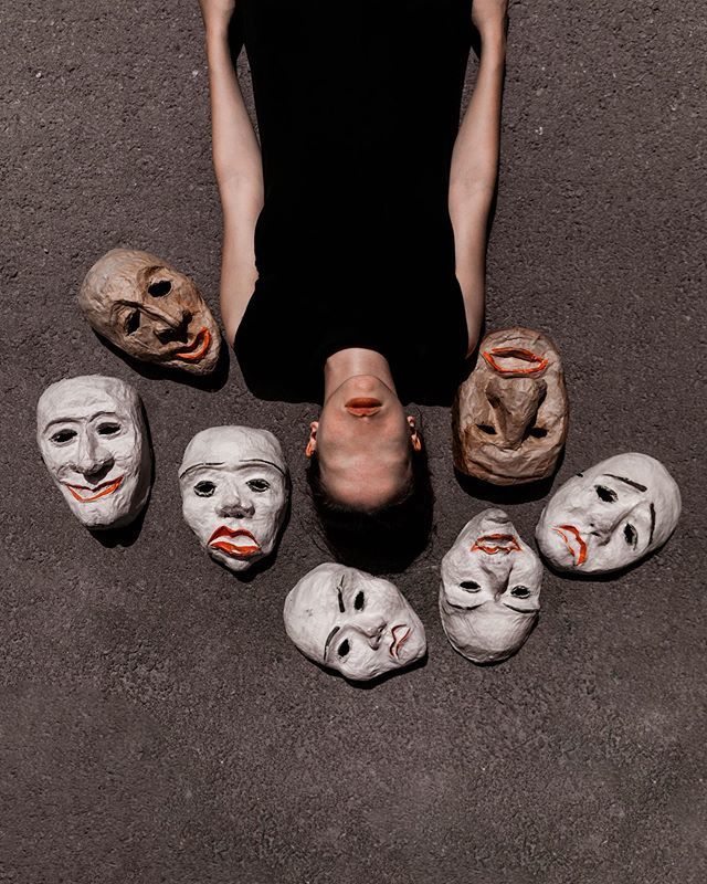 partsofthesun's tweet photo. Which face you choose today? 🎭 https://t.co/wp6bGP7zjQ https://t.co/5uNwxXpNRP