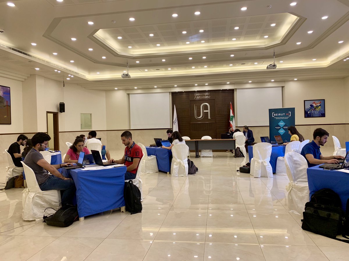 uAntonine's tweet photo. Post of the day… Live picture from this year’s #UA Students #Hackathon! Great contestants for a great competition!
#uA_Engineering
#uA_events
#uAntonine https://t.co/CA2rItNtp8