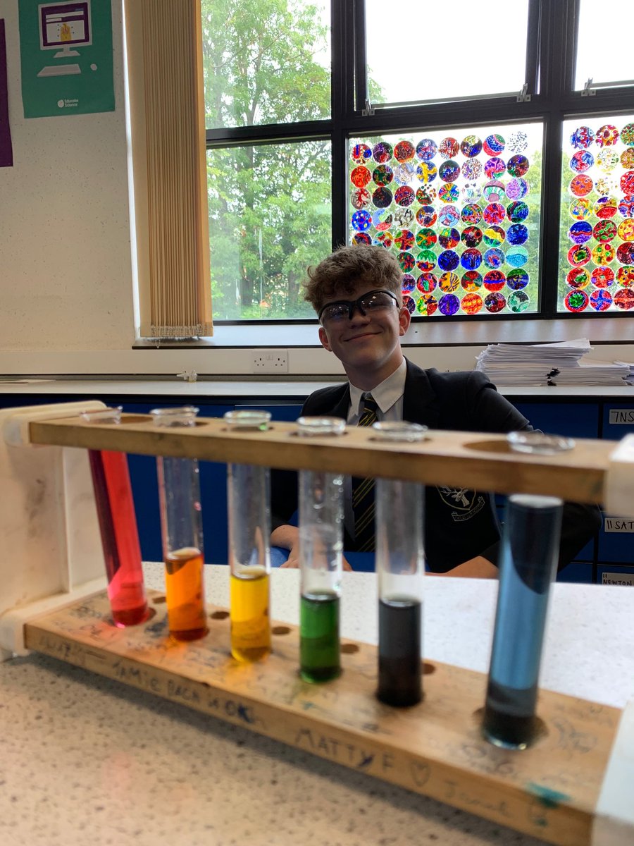 SACA_Science's tweet photo. Year 10 taking acids and alkalis back to basics towards the end of the year. #universalindicator #makingaphrainbow https://t.co/ADnwUblXlv