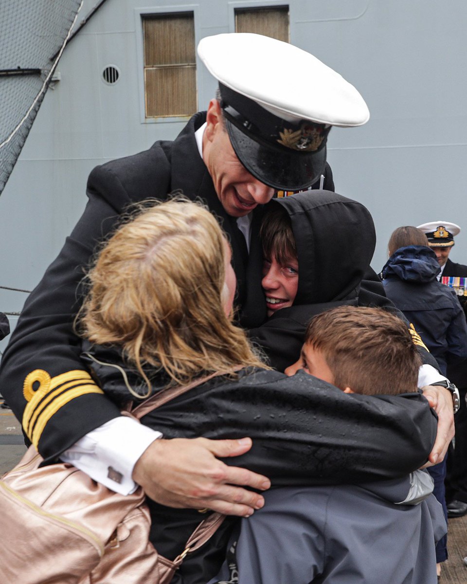 RoyalNavy's tweet photo. .@hms_albion has returned to @HMNBDevonport from her successful Baltic deployment. The ship's company were met by over 400 friends and familie members eager to welcome them home. #BalticProtector https://t.co/CcEZGv4gbP https://t.co/6Sp1kH4uHr